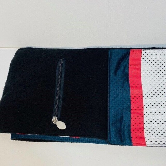 NFL Jersey Scarf with Zip Pocket Houston Texans New - Picture 4 of 6